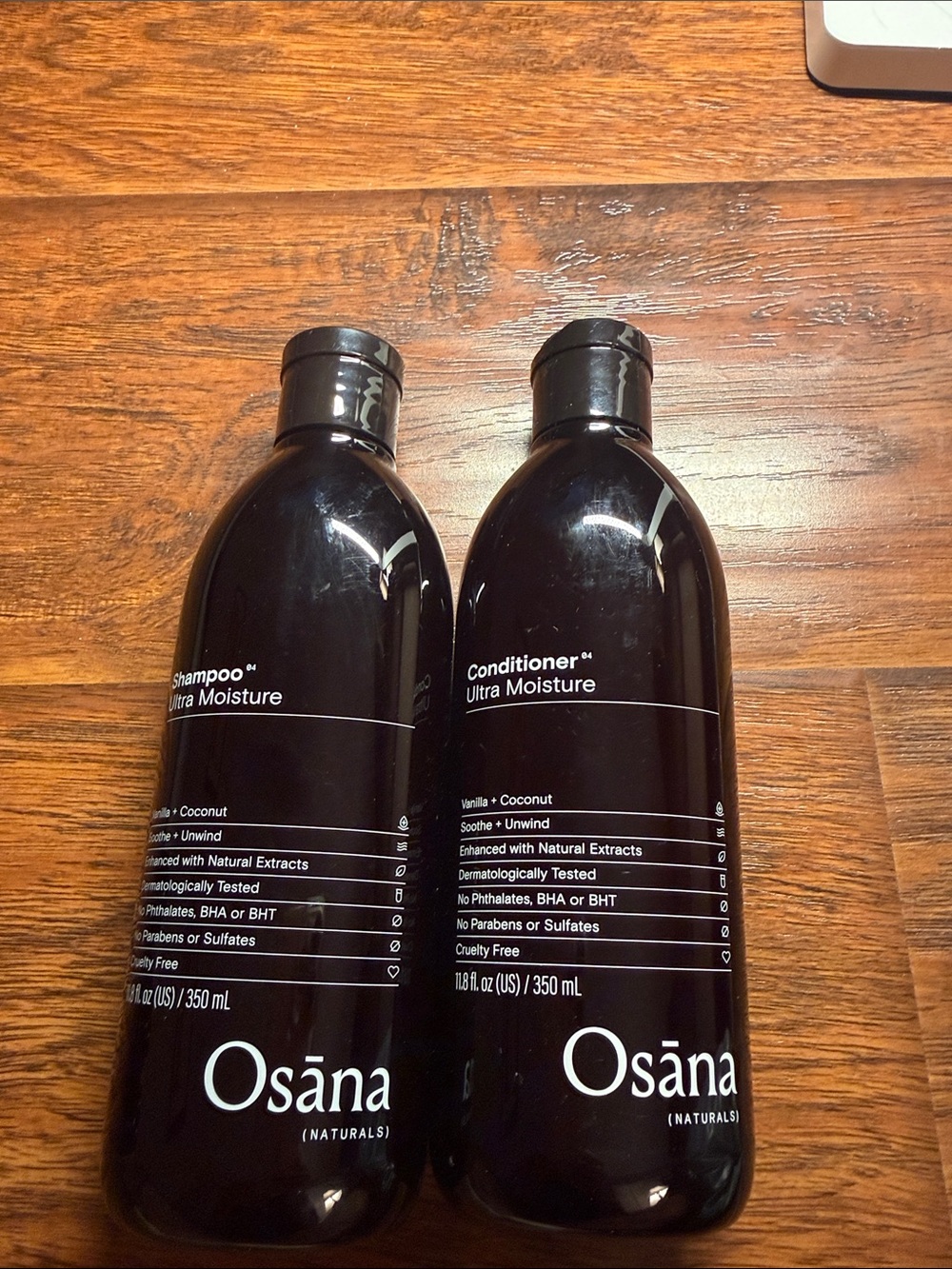 Osana Ultra Moisture Shampoo & Conditioner Set - Vanilla + Coconut scented. New